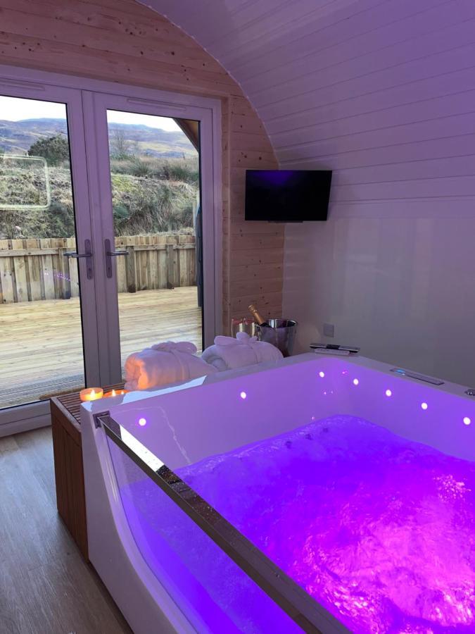 Apex Studio Pod & Jacuzzi Bath Форт-Уильям Экстерьер фото
